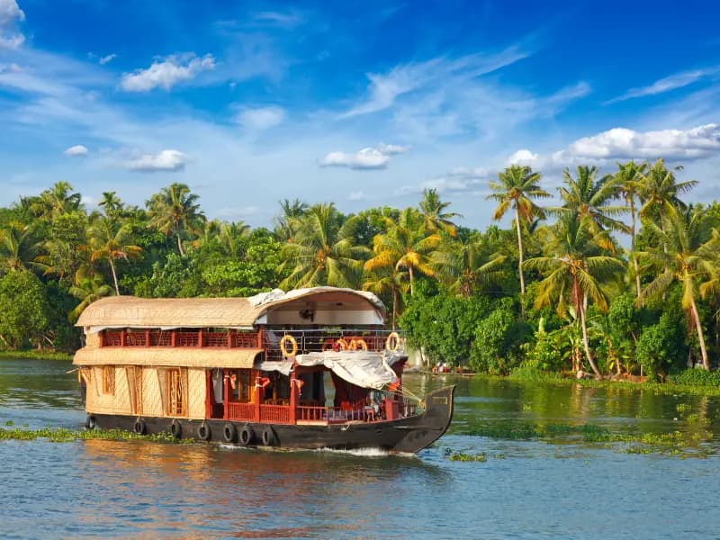 10 Best Places to Visit in June in India